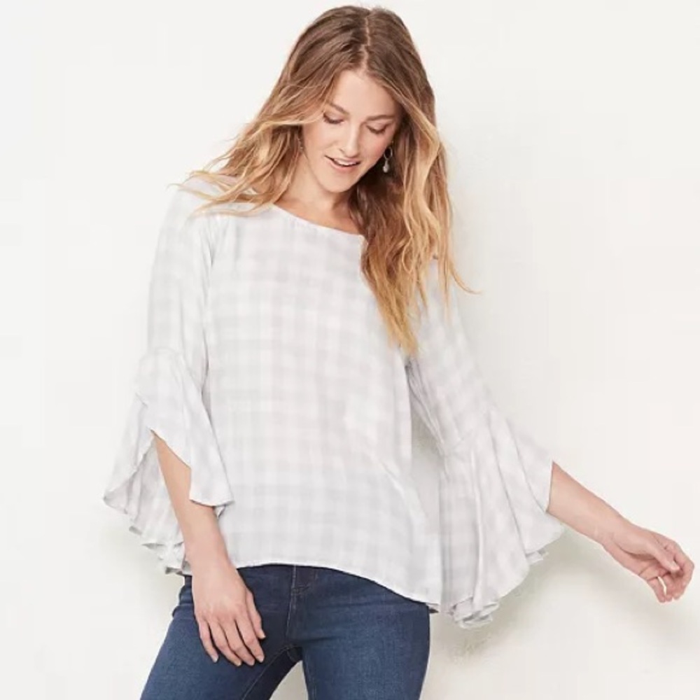Women's LC Lauren Conrad Petal Sleeve Blouse Size XL Gray White Plaid Gingham